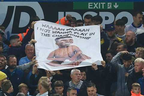 Leeds fans mock Wilfried Gnonto with cheeky banner after transfer request