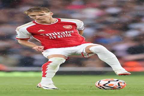 Troy Deeney in Awe of Martin Odegaard's Arsenal Warm-up