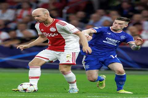 Everton flop Davy Klaassen Set for Shock Deadline Day Transfer to Champions League Giants