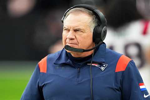 Patriots QB Reportedly Felt ‘Blindsided’ By Bill Belichick