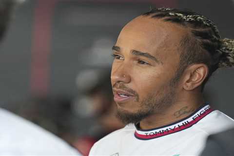 Lewis Hamilton Slams Mercedes Strategy Call at Japanese Grand Prix