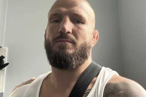 Former UFC Champ TJ Dillashaw Shocks Fans with New Bald Look