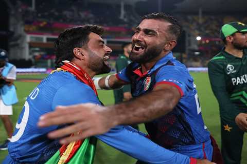 Afghanistan create history by stunning Pakistan … boosting Australia’s World Cup hopes and sending..