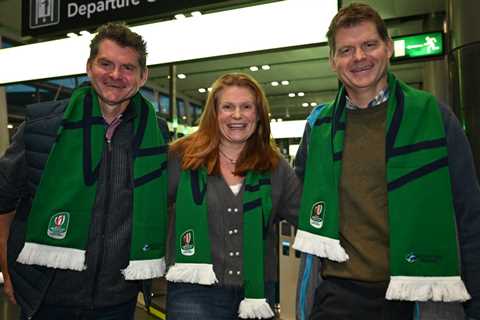 ‘Gutted’ Irish fans still enjoy Rugby World Cup final in Paris