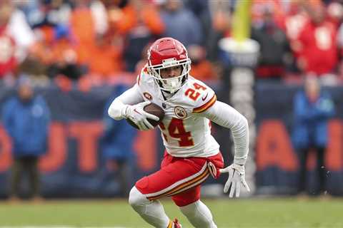 Chiefs’ Andy Reid says Skyy Moore held on touchdown try