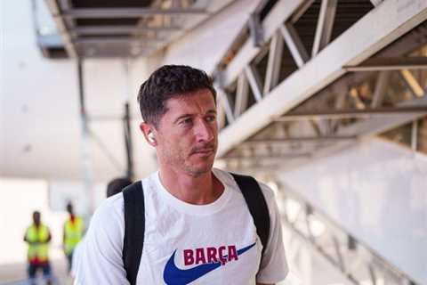 Barcelona team news vs Real Sociedad: Robert Lewandowski and Jules Kounde return to starting line-up