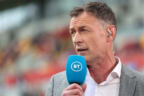 Chris Sutton predicts what the score will be between Newcastle and Arsenal on Saturday