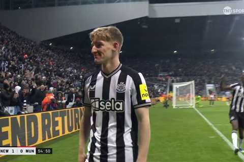 Video: Wan-Bissaka falls asleep as Gordon finishes off a brilliant move to give Newcastle the lead