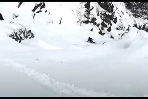 Skier''s Avalanche Nightmare: Terrifying First-Person View