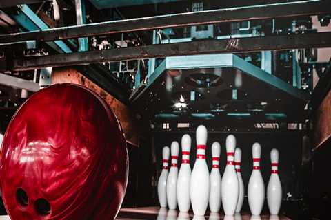 Do All Bowling Alleys in Los Angeles County Have Automatic Scoring Systems?