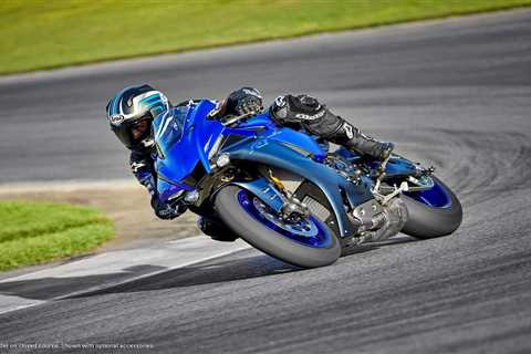 2024 Yamaha YZF-R1 Preview