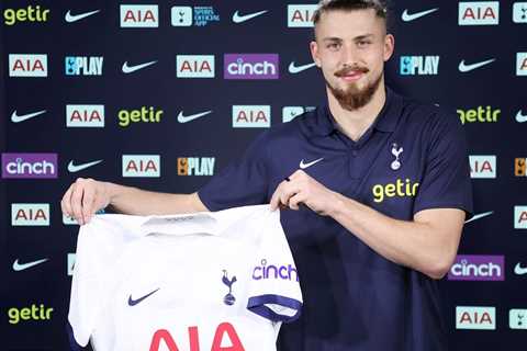 OFFICIAL: Radu Dragusin joins Tottenham