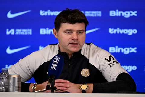 Mauricio Pochettino takes a swipe at former Chelsea chiefs as Stamford Bridge compared to a..