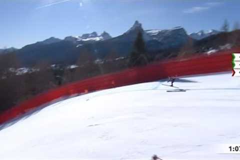 Horror Crash Super-G at 95km/h Crotina GRENIER Valerie