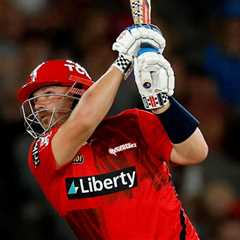 Finch carries Melbourne Renegades into BBL finals