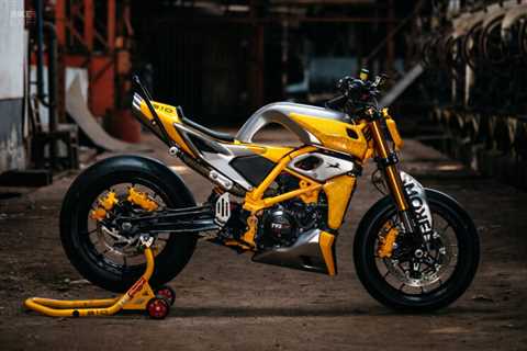 Trickster: A stunt-inspired TVS Apache RTR 310 by Smoked Garage