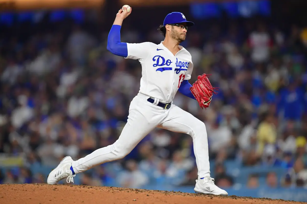 Joe Kelly Has Dodgers Fans Going Crazy for Viral Dancing Video