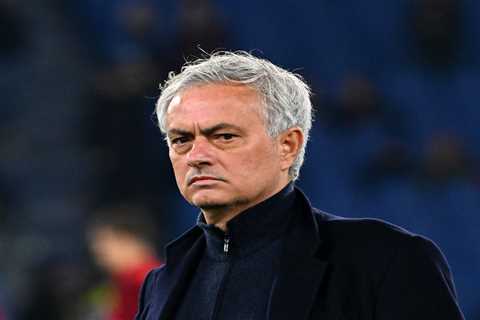 Chelsea Contemplating Shocking Move to Replace Pochettino with Mourinho