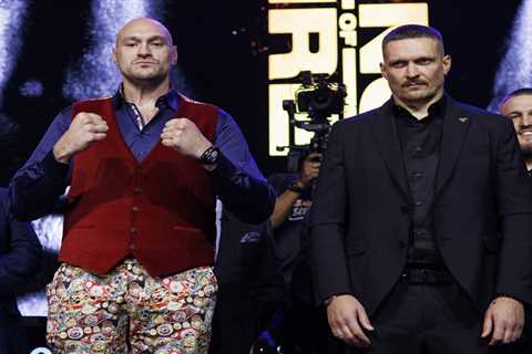 Oleksandr Usyk Sends Chilling Warning to Tyson Fury Ahead of Rescheduled Fight