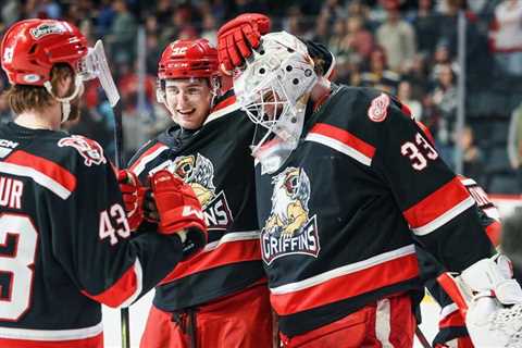 Griffins knock off Admirals, run points streak to 15 | TheAHL.com