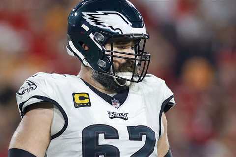 Jason Kelce says he’s come to a decision that he’ll announce at his Monday press conference