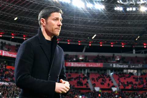 Xabi Alonso latest twist, sporting director linked & new injury