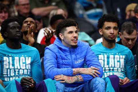 LaMelo Ball Reacts To Today’s Derrick Henry News