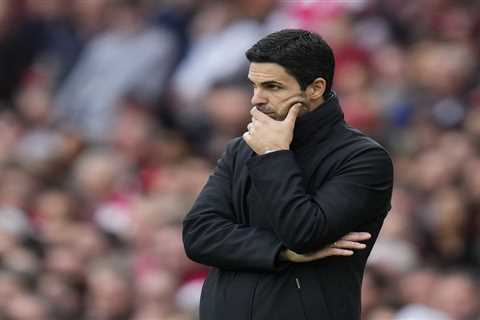 Arsenal Fans Furious Over Mikel Arteta's Tactical Mistakes