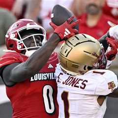Watch: Louisville WR Chris Bell fights through interference to make shoe-string TD catch