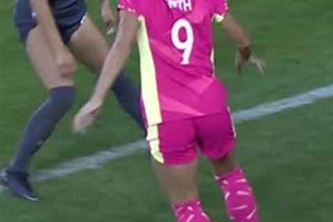 So nice Soph had to do it twice.  #nwsl #soccer