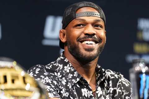 Jon Jones indicates he will vacate UFC heavyweight title after his fight with Stipe Miocic in 2024