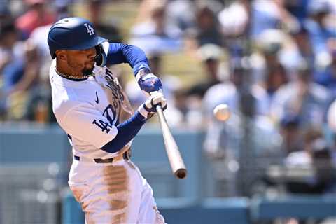 Dodgers’ Mookie Betts Wins Major Award Following Dominant Start to Season