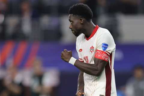 Report: Alphonso Davies leaning toward Bayern Munich exit