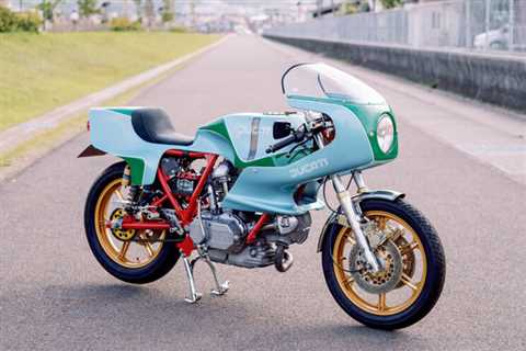 Lakefront Dreaming: A lavish 1981 Ducati 900 MHR restomod from Japan