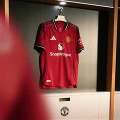 United's New Kit Has Fans Scratching Their Heads – Did They Just Recycle Last Year's Design?