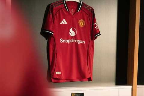 United's New Kit Has Fans Scratching Their Heads – Did They Just Recycle Last Year's Design?
