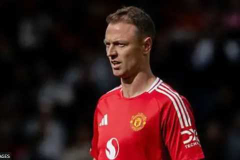 Club Legend Evans Trades Boots for Boardroom in Surprise Manchester United Comeback