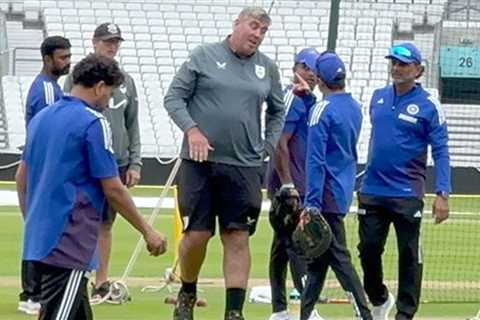 ‘You can’t tell us what to do’ – India coach wags finger in groundsman’s face as controversial..
