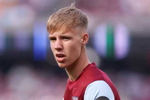 Swansea Close to Agreeing Casey Season-Long Loan From West Ham