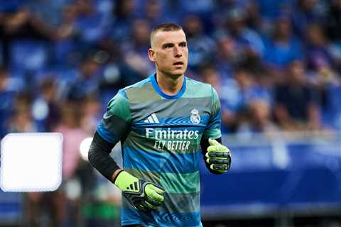 Milan Eye Lunin as Maignan Replacement With Modric Help