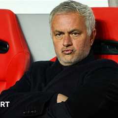 Mourinho Makes Benfica Players Sleep at Training Ground