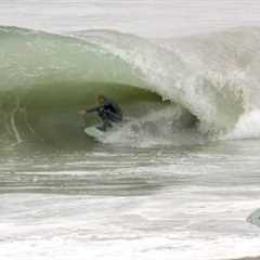 Pros charge Aliso Shorebreak on High Tide !!! (RAW)